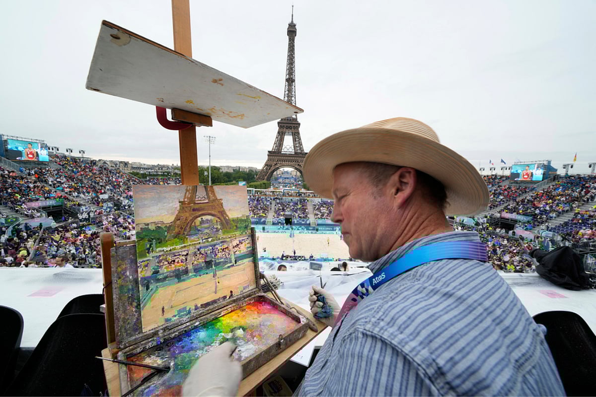 British painter Peter Spens’ job is to paint beach volleyball at Paris 2024